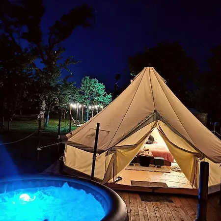 Green Garden Glamping Retezat Bălan Extérieur photo