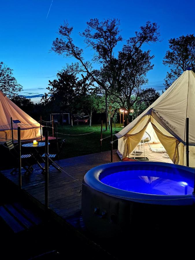 Tente de luxe Garden Glamping Retezat