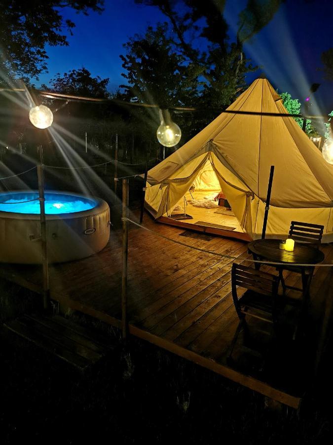 Garden Glamping Retezat 3*