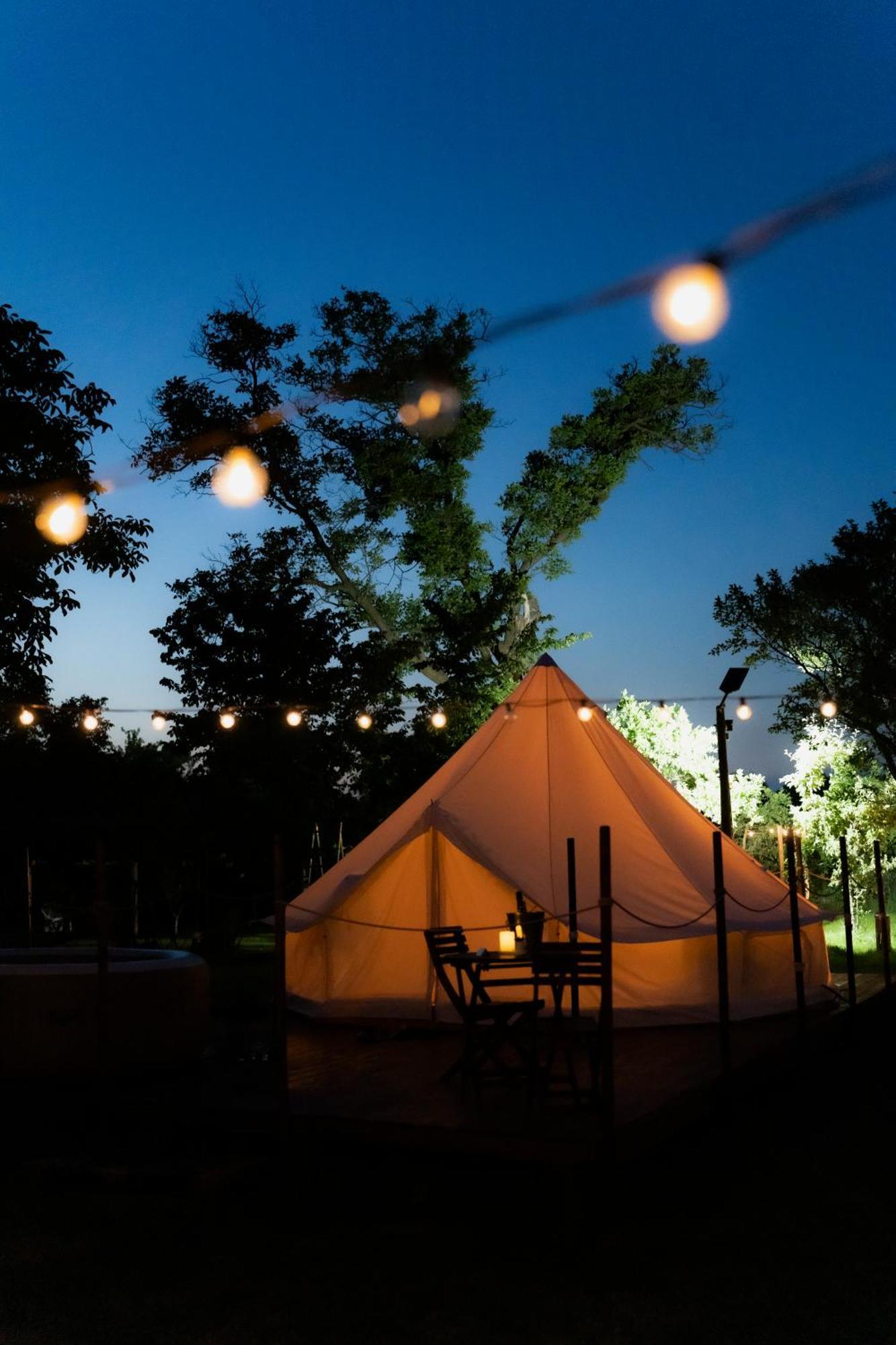 Garden Glamping Retezat Bălan