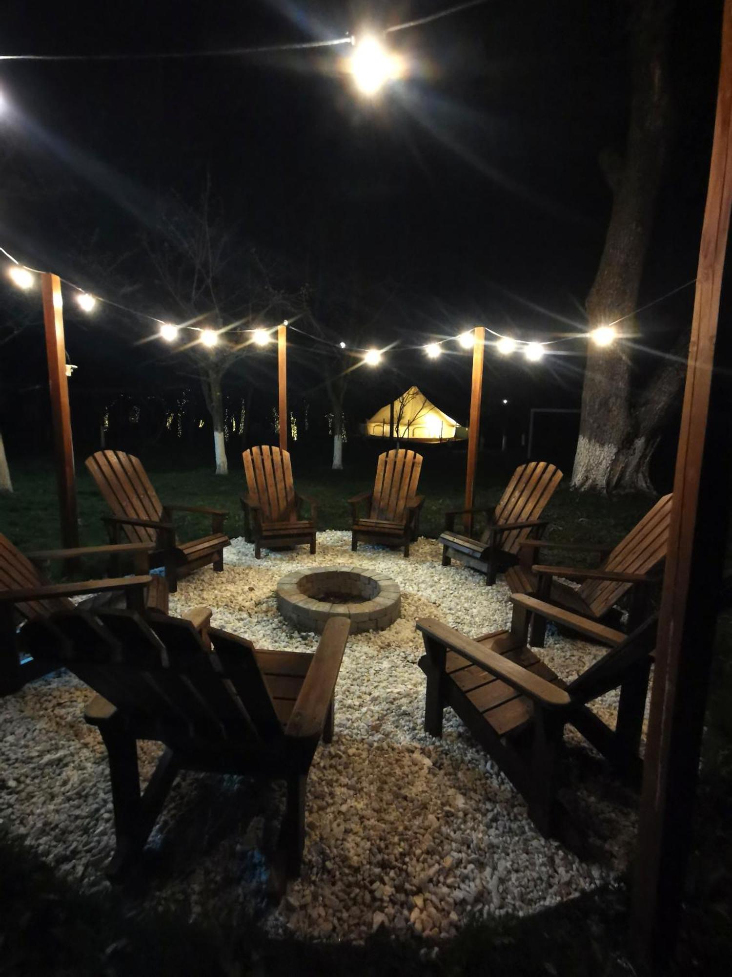 Garden Glamping Retezat 3* Bălan