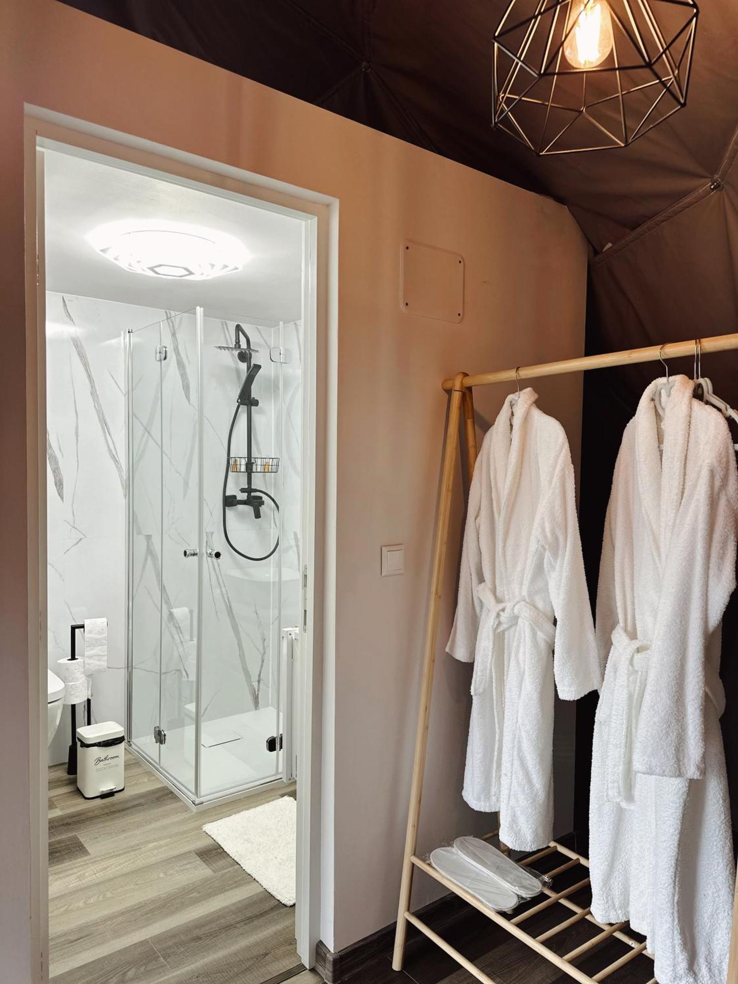 Garden Glamping Retezat Tente de luxe