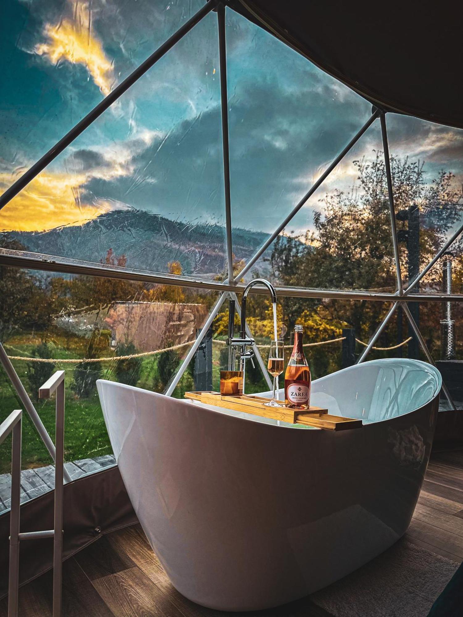 Garden Glamping Retezat Bălan
